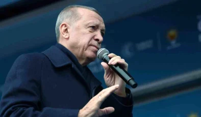 Erdoğan: Eser ve hizmet siyasetinde bizimle yarışacak kimse yok